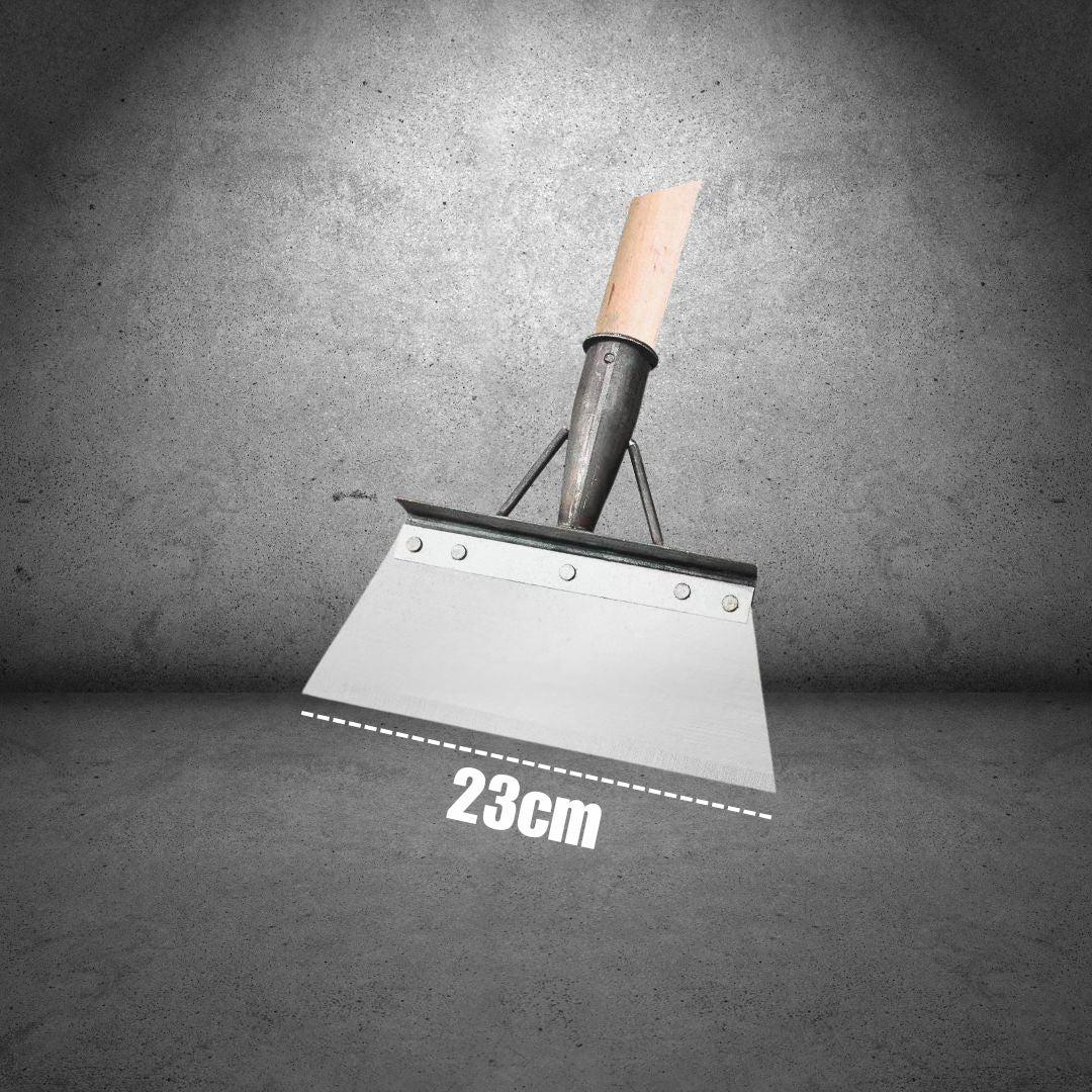 Metal floor cleaning tool with wooden handle on a gray background, showing measurement '23cm'.